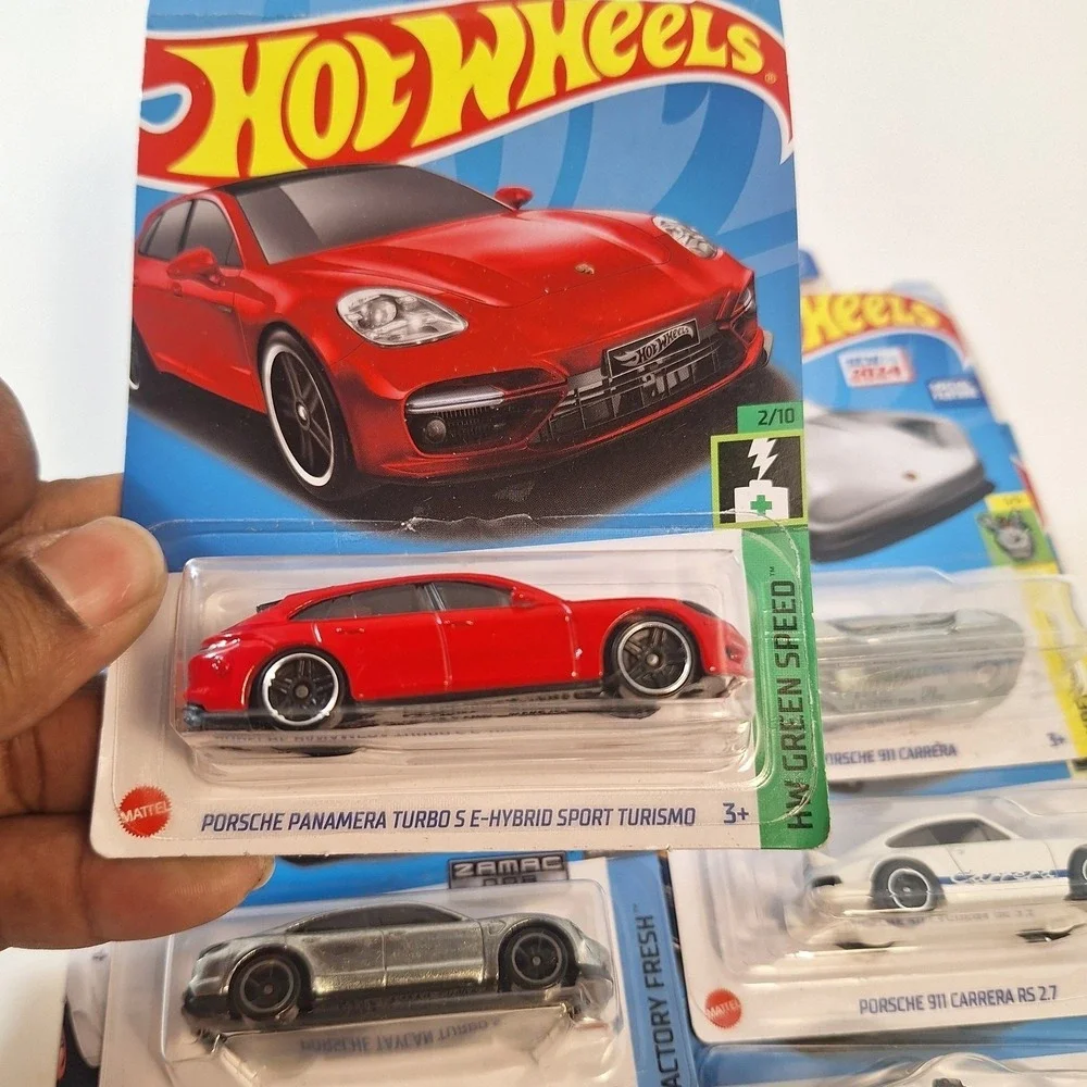 Hot Wheels Porsche 6 Cars‎ Target Red / Zamac / Keychain/ 911 Rally Some Damage